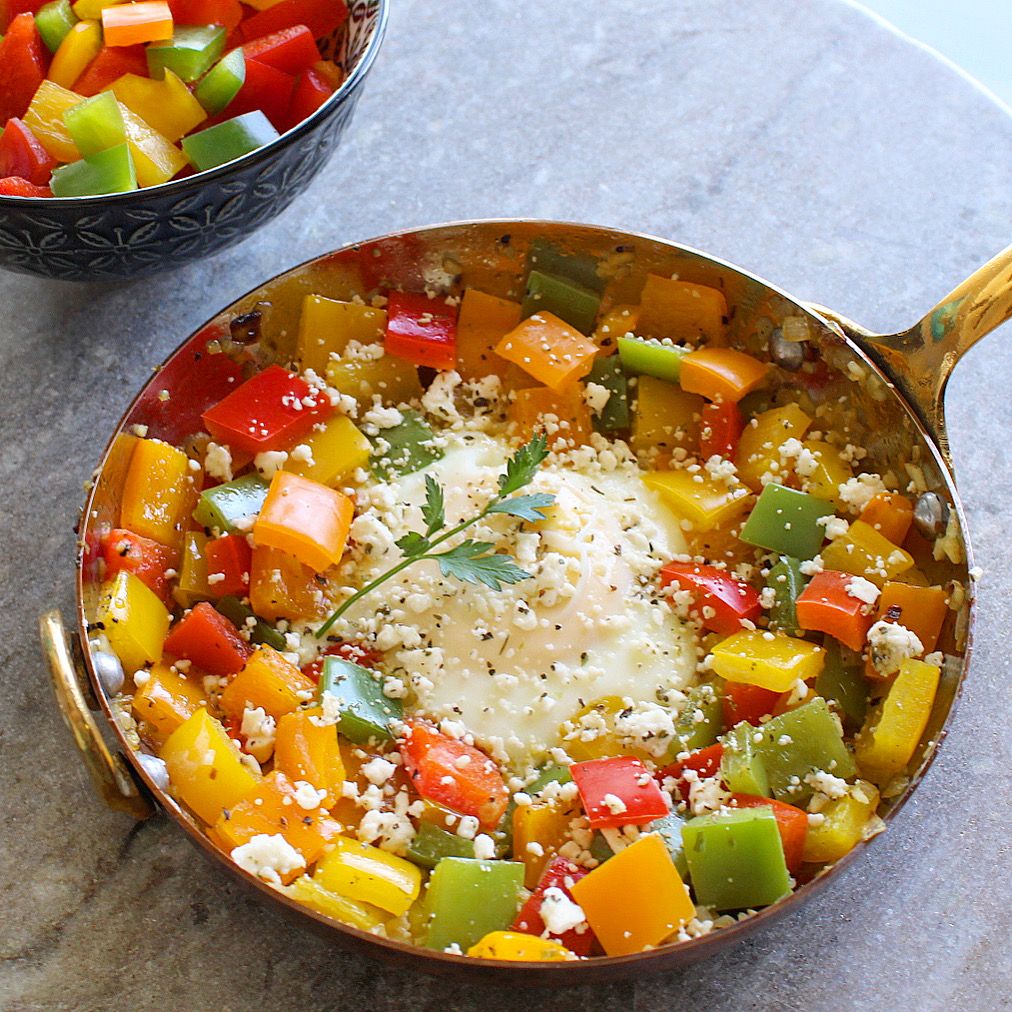 One-Pan Breakfast Skillet with Vegetables & Eggs